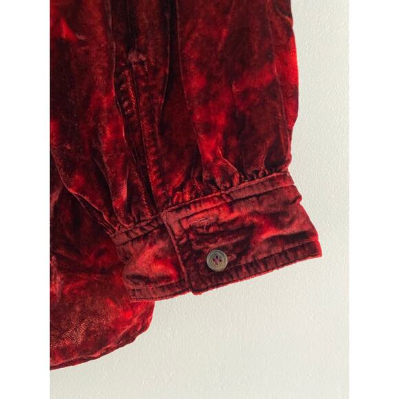 ANTHROPOLOGIE Pilcro Orsay Red Velvet Button Down Top in Holiday Red Size XS - Picture 7 of 7